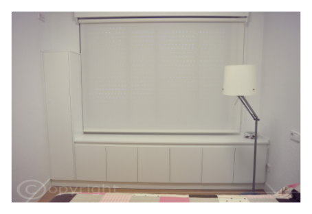 Mueble bajo ventana